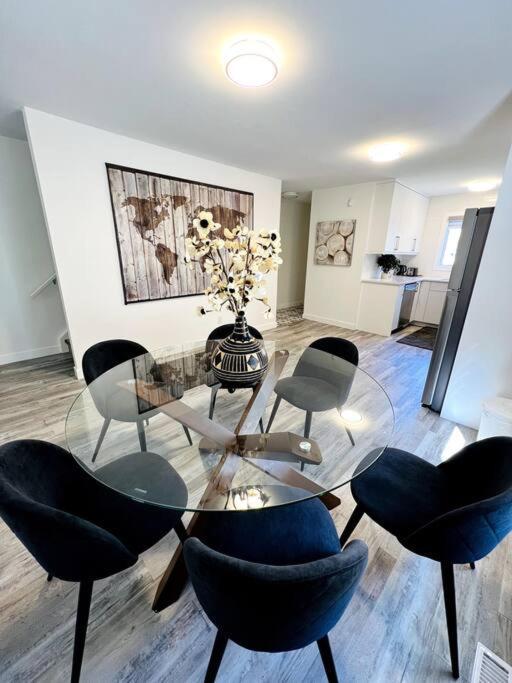 Walking Distance To St Boniface, Easy Parking Βίλα Γουίνιπεγκ Εξωτερικό φωτογραφία