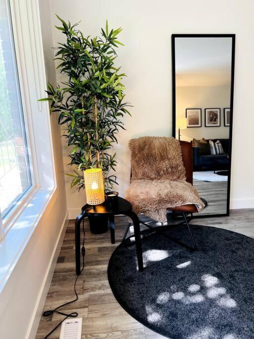 Walking Distance To St Boniface, Easy Parking Βίλα Γουίνιπεγκ Εξωτερικό φωτογραφία